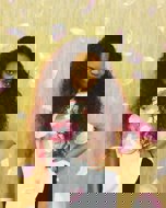 Call me text me if ya wanna meet me